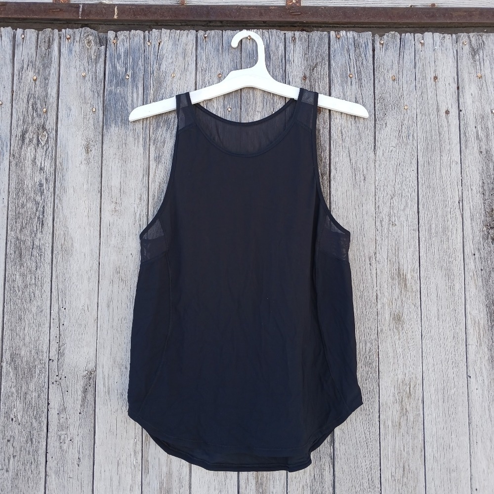 Lululemon Womens Size 4 Black Sculpt ll Mesh Panels Relaxed Active Tank‎ Top